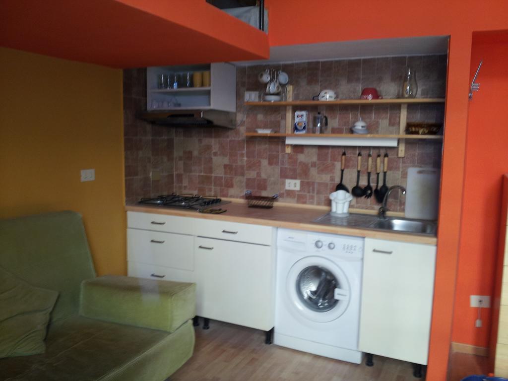 Guide Tour Apartments Наполи Екстериор снимка