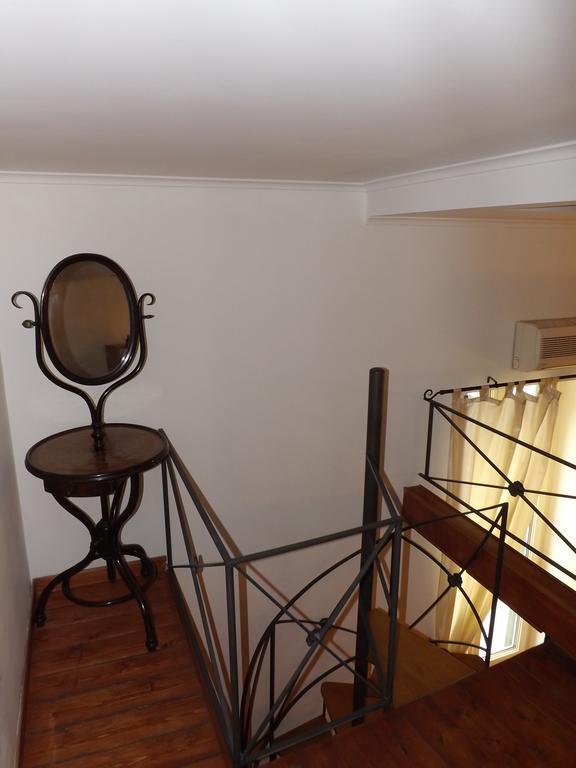 Guide Tour Apartments Наполи Екстериор снимка